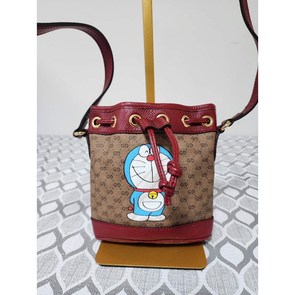 Gucci Doraemon x Gucci Coated Canvas Bucket Bag Mini - Picture 9 of 15